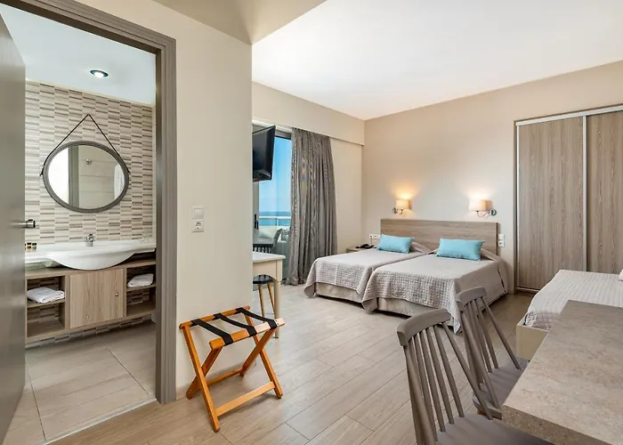 Apartahotel Icarus 4*